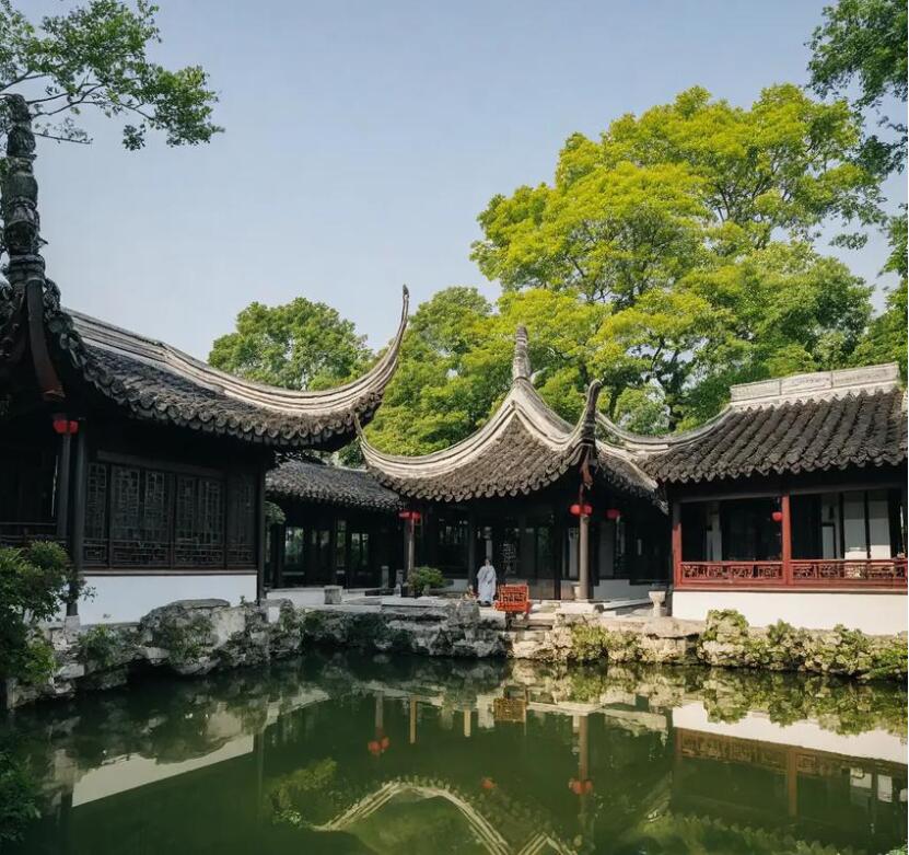 江东区语芙土建有限公司